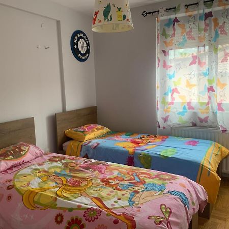 Cozy City Center Apartment Prizren Kültér fotó